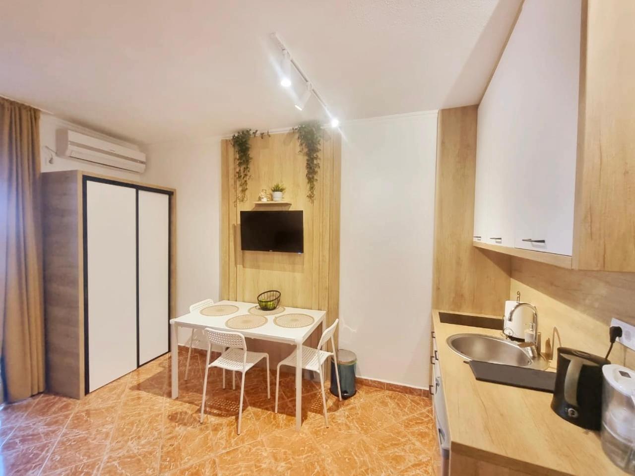 Studio Apartman Na Plazi Rafailovici Dış mekan fotoğraf