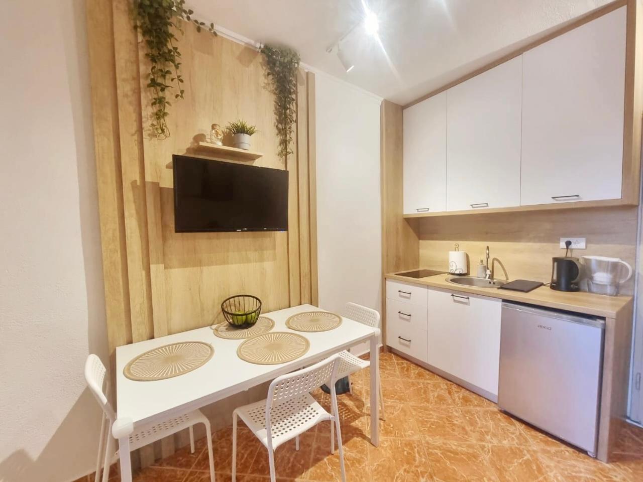 Studio Apartman Na Plazi Rafailovici Dış mekan fotoğraf